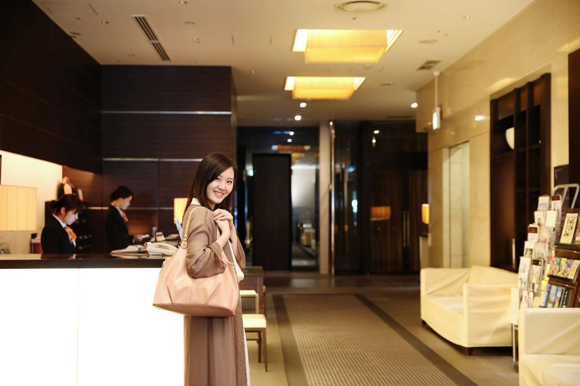 Lagunasuite Nagoya Exterior foto